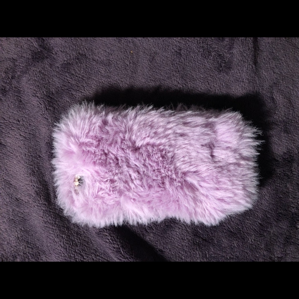 Purple fur phone case for iPhone 6s